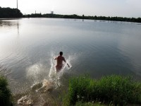 22 - 23. 07. - TIŠICE - Koupání_resize.jpg