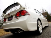 honda_civic_2007_wallpapers_14.jpg