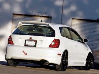 htup_0804_35_z+2004_ep3_honda_civic_si_hatchback+rear_view+vis_racing_euro_tuning_skirts_bumper_arc_splitter.jpg