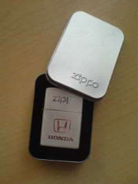 zippo.jpg